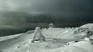 На Рахівщині у горах справжня зима (фото)
