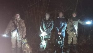На кордоні зі Словаччиною затримали дві групи нелекалів (фото)