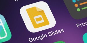 Як приховати слайд у Google Slides