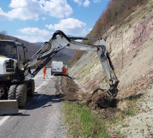 На дорогах державного значення виконуються роботи з експлуатаційного утримання