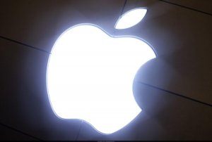 Надкушене яблуко на MacBook може знову засвітитися