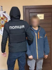 В Ужгороді поліція затримала групу раніше судимих вуличних грабіжників