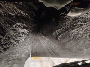 На Закарпатті вночі 10 одиниць техніки забезпечували проїзд на місцевих дорогах - Закарпатська ОВА