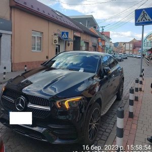 Марка авто значення не має: в Мукачеві порушники правил паркування наповнять бюджет громади