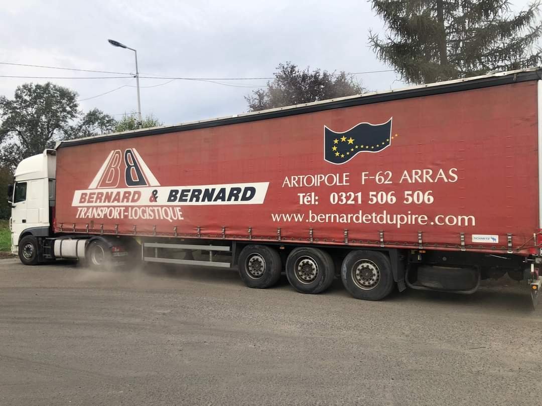 На українсько-угорському кордоні конфіскували три вантажівки: Подробиці від прикордонників