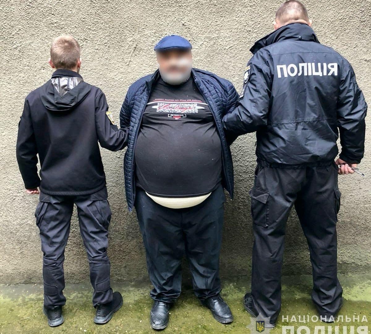 Поліція Закарпаття затримала 41-річного організатора бійки у Підвиноградові